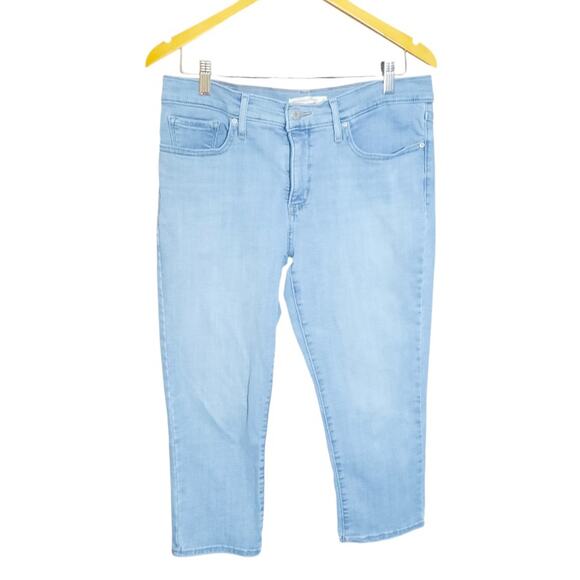 Levi's 311 Womens Light Blue Shaping Skinny Capri's Size 31 - Picture 2 of 9